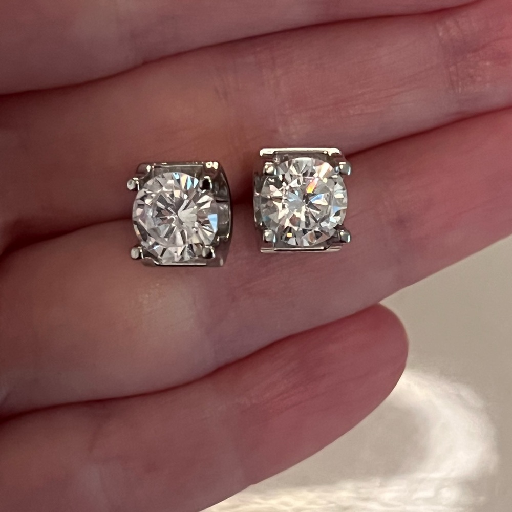 Silver Diamond Stud Earrings